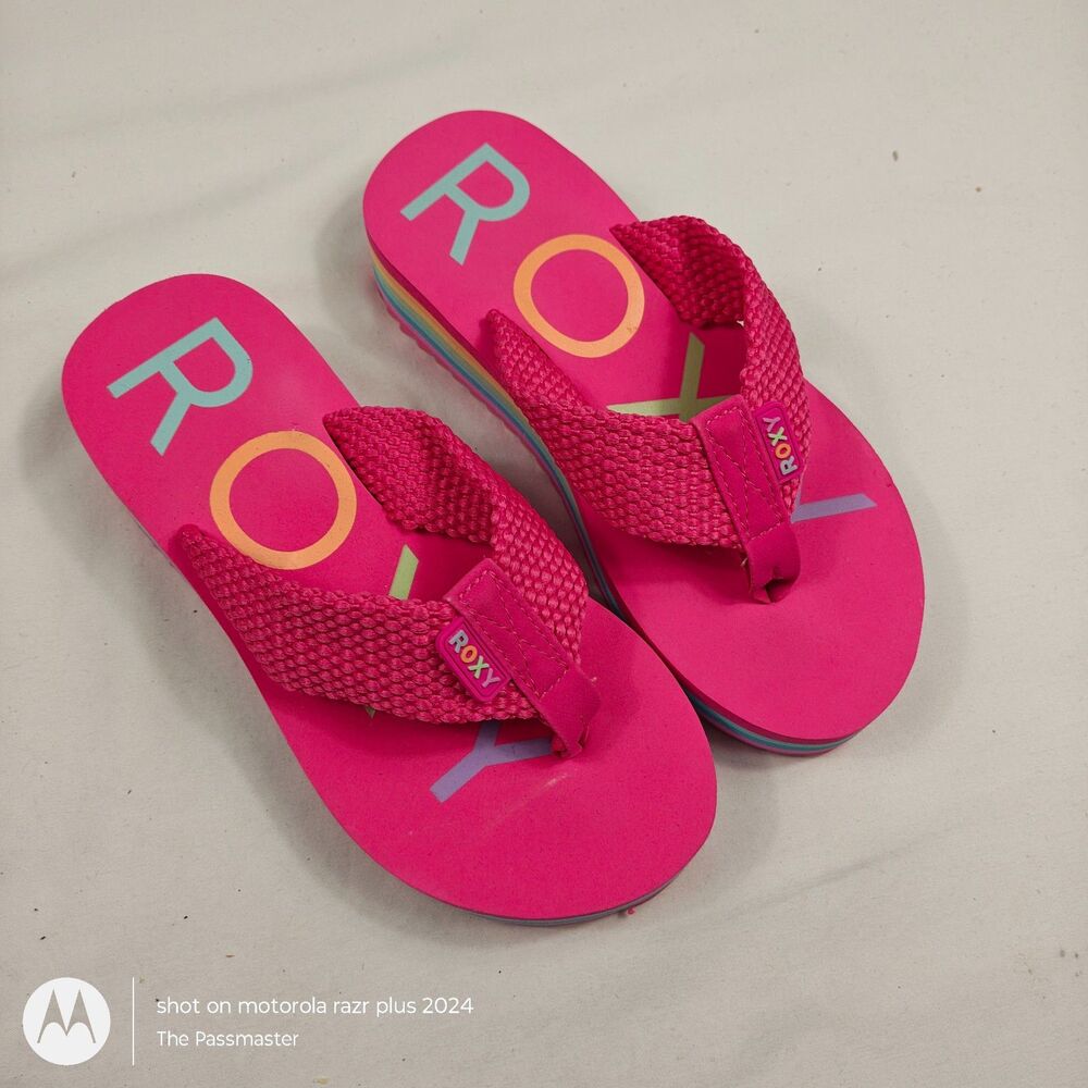 Women's Roxy Slip-On Thong Sandals US Size 5.5 - Picture 6 of 7